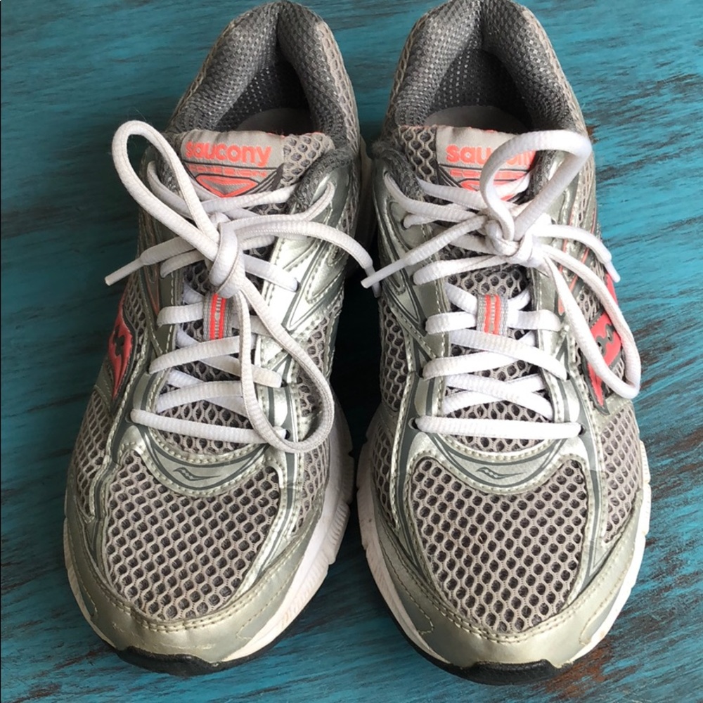 Saucomy Cohesion Sneakers